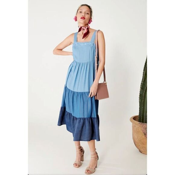 kate spade Dresses & Skirts - Kate Spade Broome Street Chambrey Midi Dress XL Blue Smocked Tiered Flowy